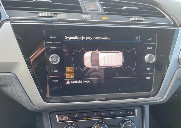 Volkswagen Touran cena 75900 przebieg: 59900, rok produkcji 2019 z Kraków małe 497